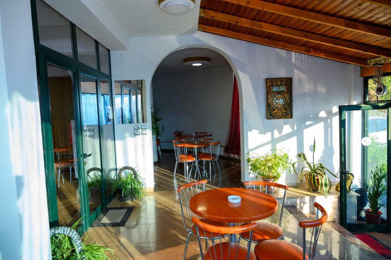 Hotel Joni Restaurant Bucimas Exteriér fotografie